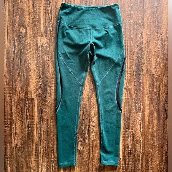 Zella Green Leggings size Medium - Picture 1 of 8